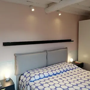 la-pitellina.hotelitalianriviera.com/